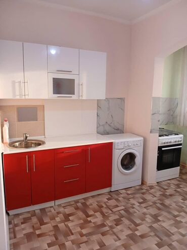 продаю дом в новониколаевке: 1 бөлмө, 46 кв. м, 106-серия жакшыртылган, 5 кабат, Косметикалык ремонт