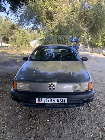 mazda 3 2005: Volkswagen Passat: 1991 г., 1.8 л, Механика, Бензин, Седан — 2