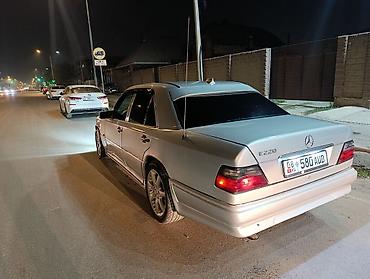 exeed rx: Mercedes-Benz W124: 1994 г., 2.2 л, Механика, Бензин, Седан — 8