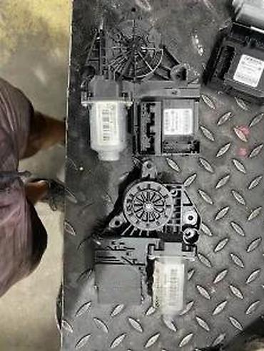 akumulator: VW GOLF MOTOR PROCESOR PODIZACA STAKLA 5K0959702C 5K0959703D | Vw — 1