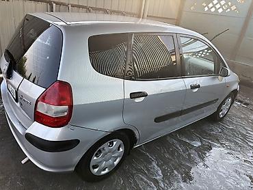jak авто: Honda Jazz: 2004 г., 1.3 л, Вариатор, Бензин, Хэтчбэк — 3