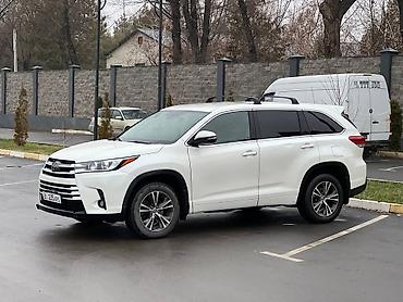 Toyota: Toyota Highlander: 2018 г., 2.7 л, Автомат, Бензин, Кроссовер — 3