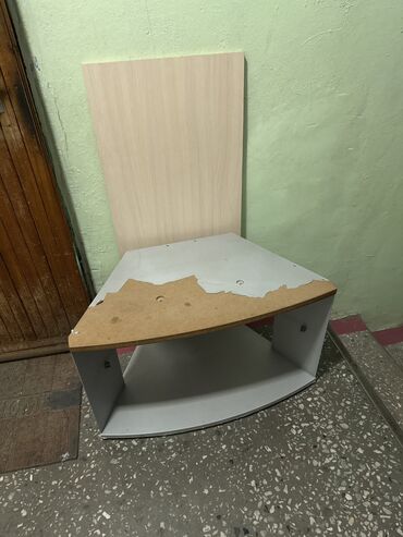 Тумбы и подставки для телевизора: Тумба и подставка для телевизора, Б/у, Напольная, Самовывоз, цвет - Серый