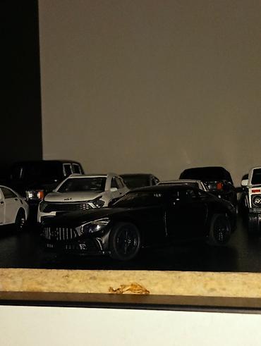 Avtomobil modelləri: Miqyaslı diecast oyuncaq avtomobil modelləri - Korpus: metal — 14