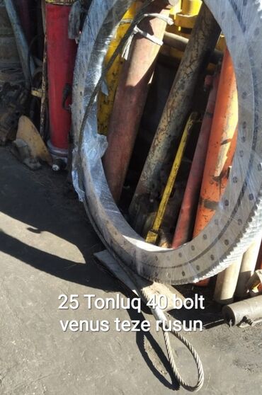 запчасти джетта 2: Kamaz İvanovec Maz ucun 25 tonluq 40 bolt olan venes satilir Tezedi