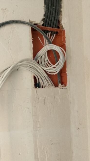 Anbar: Elektrik. 6 ildən artıq təcrübə