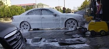 w212 mercedes: Mercedes-Benz E-Class: 2.7 l | 2003 il Sedan — 10