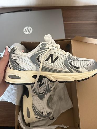 Кроссовки и спортивная обувь: New Balance 530 Running idman ayaqqabısı. Original. Teze, heç — 2