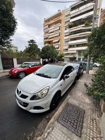 Opel Corsa: 1.6 l | 2009 year 230000 km. Coupe/Sports