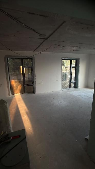 продаю дом раздолные: Продается уютный 2-уровневый дом 🏡 📐 Площадь: 181 м² 🏡 Подвпл 35 м2 🌿 — 2
