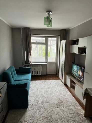 Продажа квартир: 3 комнаты, 70 м², Индивидуалка, 3 этаж