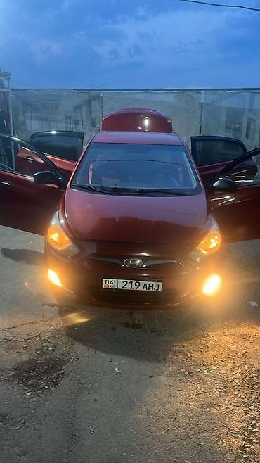 infinity fx35: Hyundai Solaris: 2014 г., Механика, Бензин — 4
