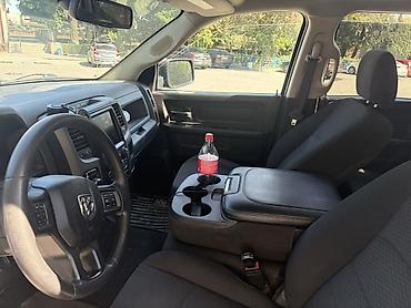 авто пушка: Dodge Ram 1500: 2020 г., 3.6 л, Автомат, Бензин, Пикап — 7