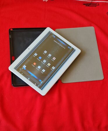 Tableti: Tablet kao nov ima za 2 sim kartice, bezame, veliki 10 inca, sve — 2