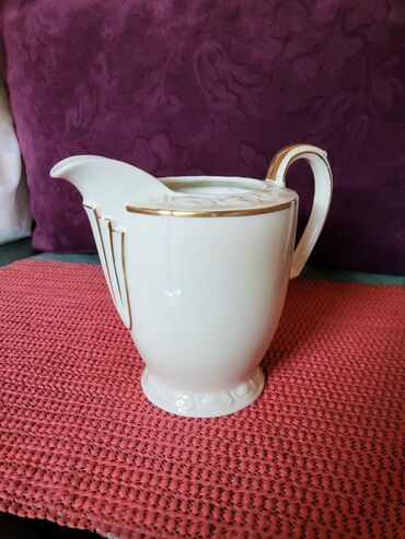 Čajnici: Bokal nov 1929 do 1972god. Edelstein Bavaria. Perfektan rad,bokal u — 1