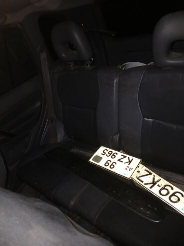 Toyota: Toyota RAV4: 0.2 l | 2002 il Ofrouder/SUV — 13