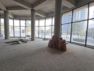 bine atciliqda: İcarəyə verilir obyekt 531 m², Şah İsmayıl Xətai m. 20 000 AZN/ay 531 — 4