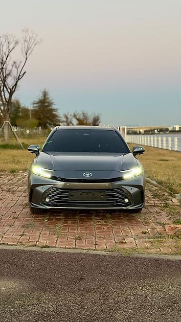 is 200 lexus: Toyota Camry: 2026 г., 2.5 л, Автомат, Гибрид, Седан — 1