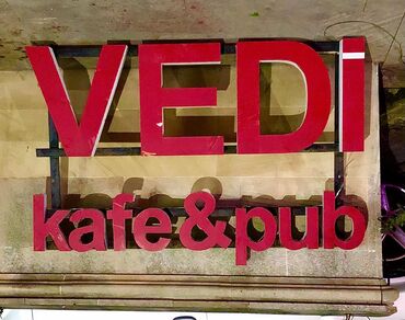 Reklam lövhələri: VEDİ işqlı obyekt reklamı