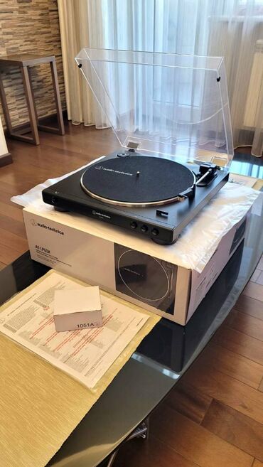 Digər auditexnika: Audio Technica, Fully automatic vinyl reader