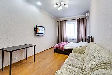 Посуточная аренда квартир: 1 комната, Душевая кабина, Постельное белье, Кондиционер — 7