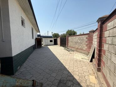 сдаю дом на длительный срок рядом просп жибек жолу бишкек: Үй, 250 кв. м, 5 бөлмө, Кыймылсыз мүлк агенттиги, Косметикалык оңдоо