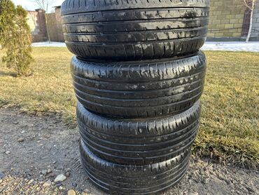 Шины: Шины 225 / 55 / R 17, Лето, Б/у, Комплект, Легковые, Китай, Maxxis