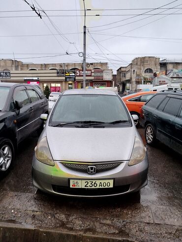 Honda: Honda Fit: 2003 г., 1.3 л, Вариатор, Бензин, Хэтчбэк