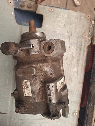 Трубки, патрубки, шланги: Шланг (подводка) Kia 2008 г., Б/у, Оригинал — 11