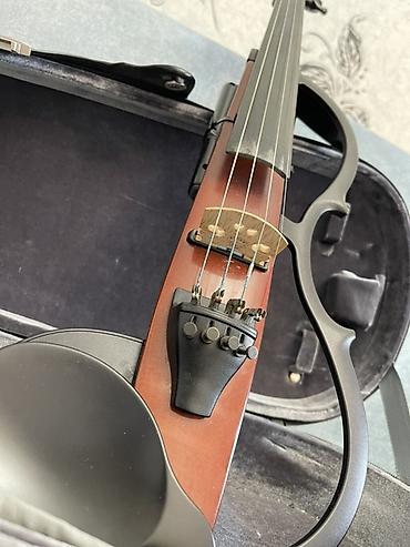 elektron skripka: Yamaha sv 120 elektrik skripkası, orjinal
Yapon istehsalı — 4