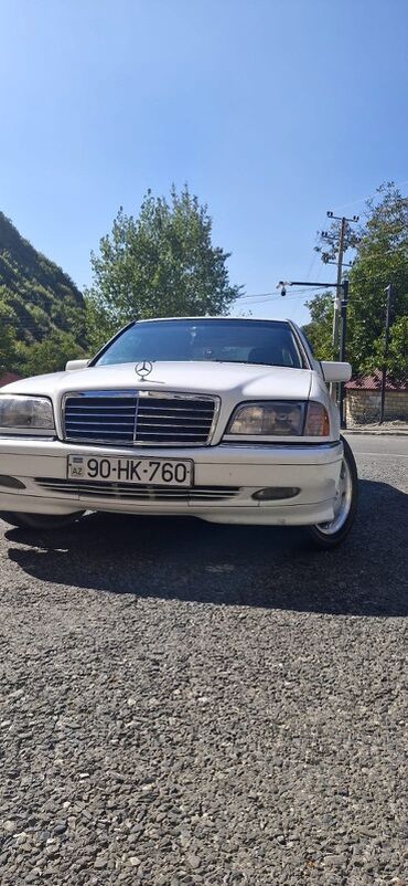 Mercedes-Benz: Mercedes-Benz C-Sinif (W202) sedan - Kuzov: ağ rəng, 4 qapılı sedan — 8