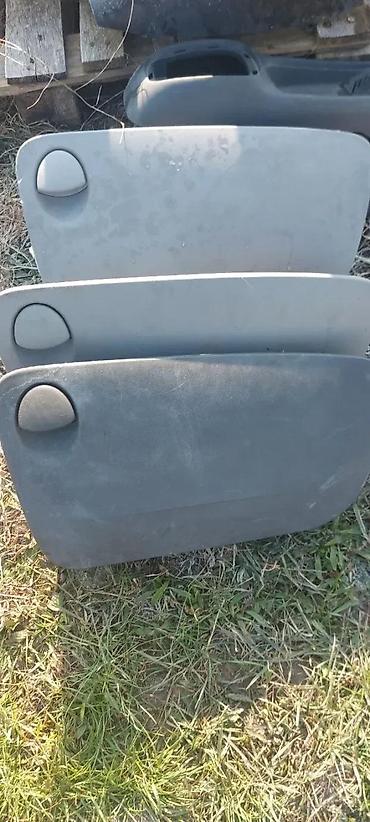 sa staklom: FIAT PUNTO KASETA | Ispravne cena je po komadu — 3