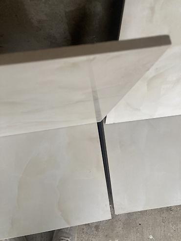 das bazar: 60x60. 37kv m. Təzədir söküntü deyil isti pola yararlı qiymət 12 azn — 2