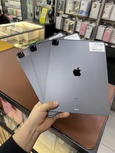 Планшеты: Планшет, Apple, память 128 ГБ, 12" - 13", Wi-Fi, Б/у, Классический цвет - Серый — 1