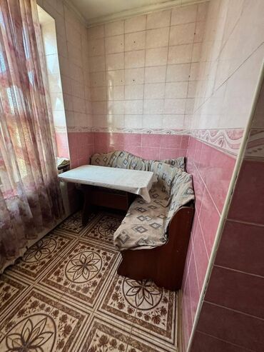ищу квартиру цум: 3 комнаты, 82 м², 106 серия улучшенная, 8 этаж, Косметический ремонт