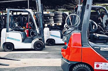 unic: Погрузчик, Toyota, 2020 г., Колесный, Вилочный — 6