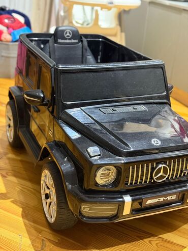 vector robot baku: Usaq mawini 150 azn tecili satilir akumlatoru olub istifade edilmiyib