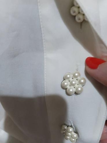 Bluze: Ženska košulja/bluza Dorette – bela - Model: kratki rukavi, rever — 7