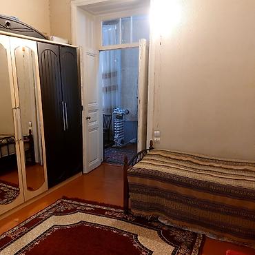Mənzillər: Başlıq: 28 May metrosu yaxınlığında, mərkəzdə 3 otaqlı mənzil satılır! — 1
