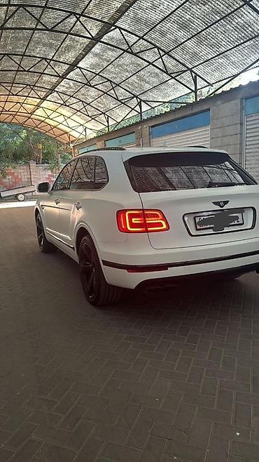 Bentley: Bentley Bentayga: 2019 г., 4 л, Автомат, Бензин, Кроссовер — 2