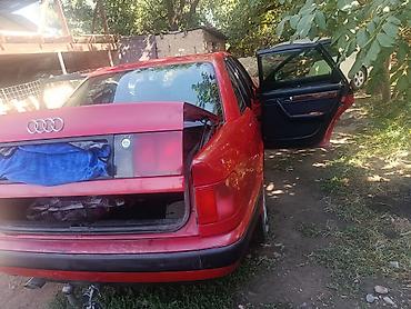магнитафон кассетный: Audi 100: 1992 г., 2.3 л, Механика, Бензин, Седан — 4