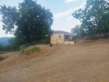 qəbələdə satılıq evlər: 3 otaqlı, 120 kv. m