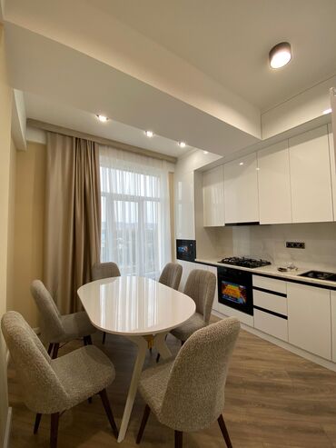 Продажа квартир: 2 комнаты, 70 м², Элитка, 9 этаж, Евроремонт