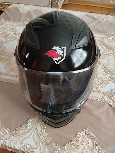 Tam ölçülü moto dəbilqə – qapalı (full-face) model Xüsusiyyətlər: -
