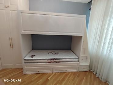 tankdakı qarderob: Yataq otağı üçün sifarişlə mebel dəstləri – layihədən quraşdırmaya — 6