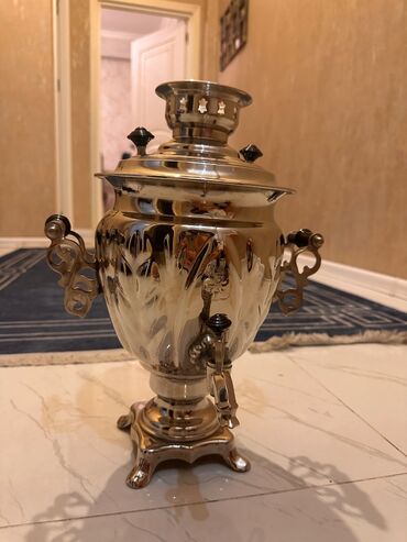Qabyuyan maşınlar: Yeni Elektrik Samovar, 3 l, Ünvandan götürmə