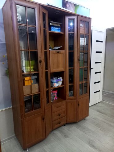 офисные шкафы: Зал үчүн гарнитур, Колдонулган, Шкаф, ДСП, Өзү алып кетүү, түсү - Күрөң