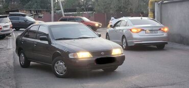 Nissan: Nissan Sunny: 1995 г., 1.4 л, Механика, Бензин, Седан