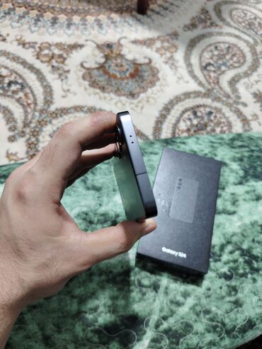 Samsung: Samsung Galaxy S24, 128 GB, rəng - Gümüşü, Zəmanət, Barmaq izi, Simsiz şarj — 6