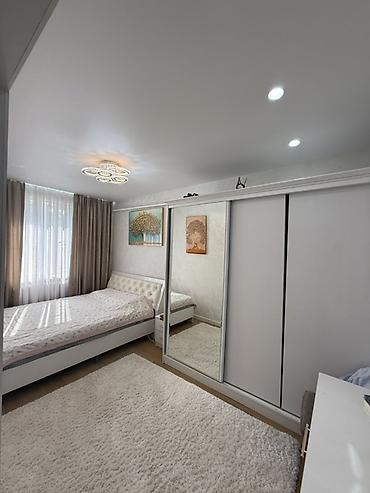 Продажа коттеджей и домов: 5 комнат, 130 м², 8 соток, Бишкек, Арча-Бешик ж/м Собственник — 18